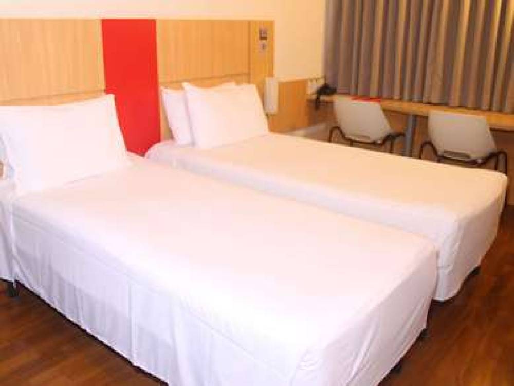 Ibis Florianopolis 10