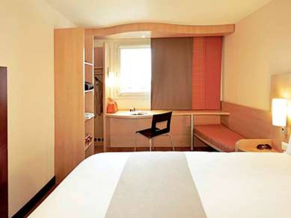 Ibis Grenoble Centre Bastille 10