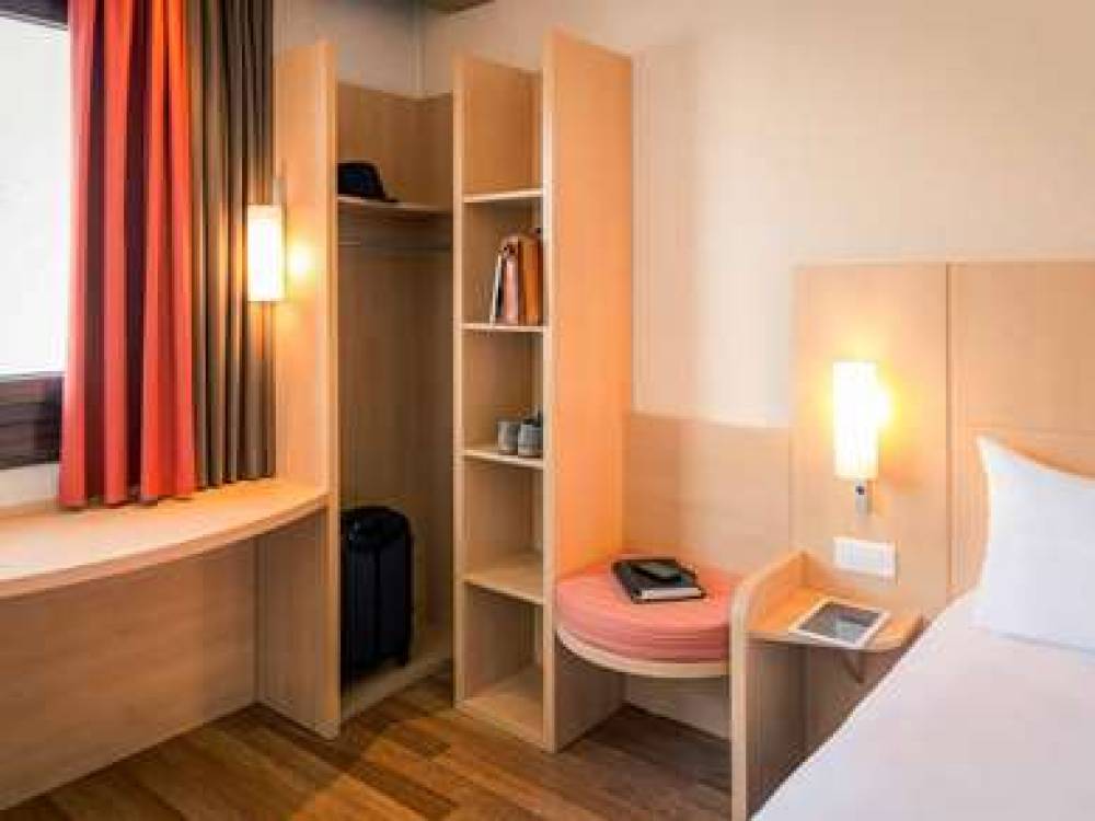 Ibis Grenoble Gare 6