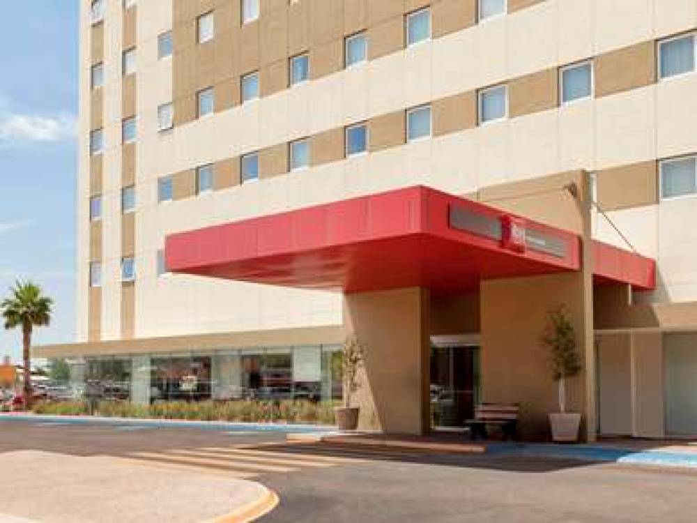 Ibis Hermosillo 4