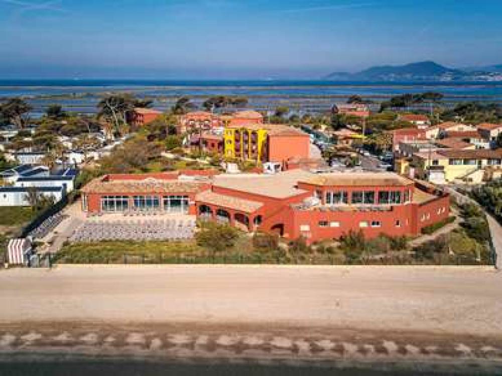 Ibis Hyeres Plage Thalassa 1