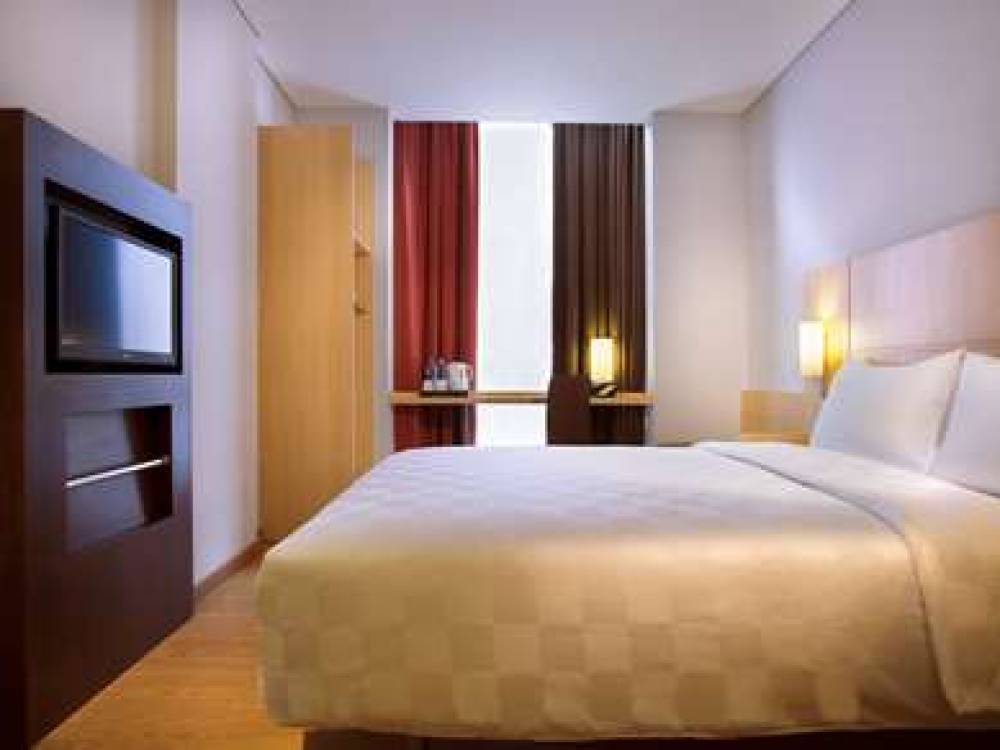 Ibis Jakarta Senen 4