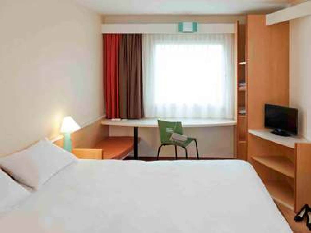 Ibis Jouy-en-Josas Velizy 6