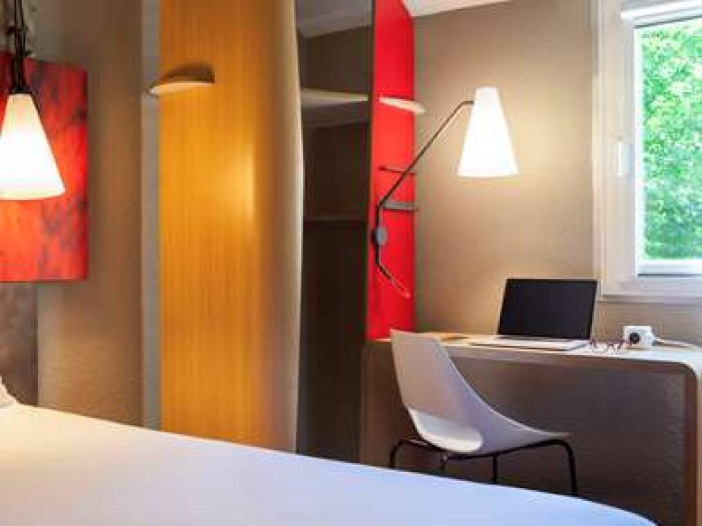 Ibis Jouy-en-Josas Velizy 7