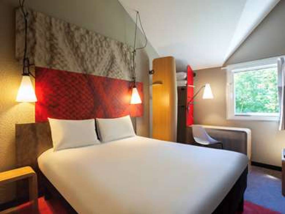 Ibis Jouy-en-Josas Velizy 5