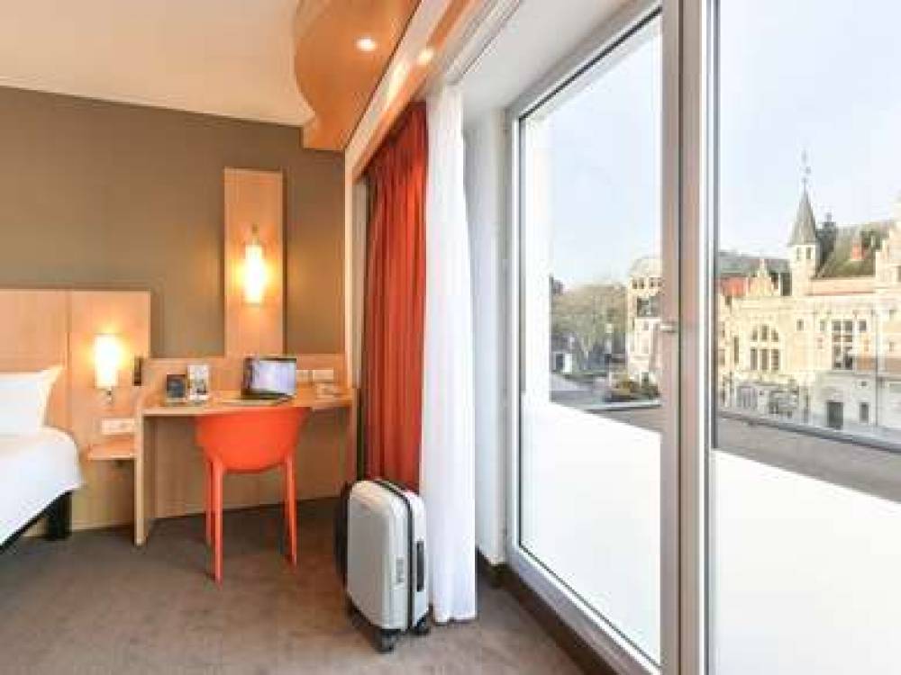 Ibis Kortrijk Centrum 8