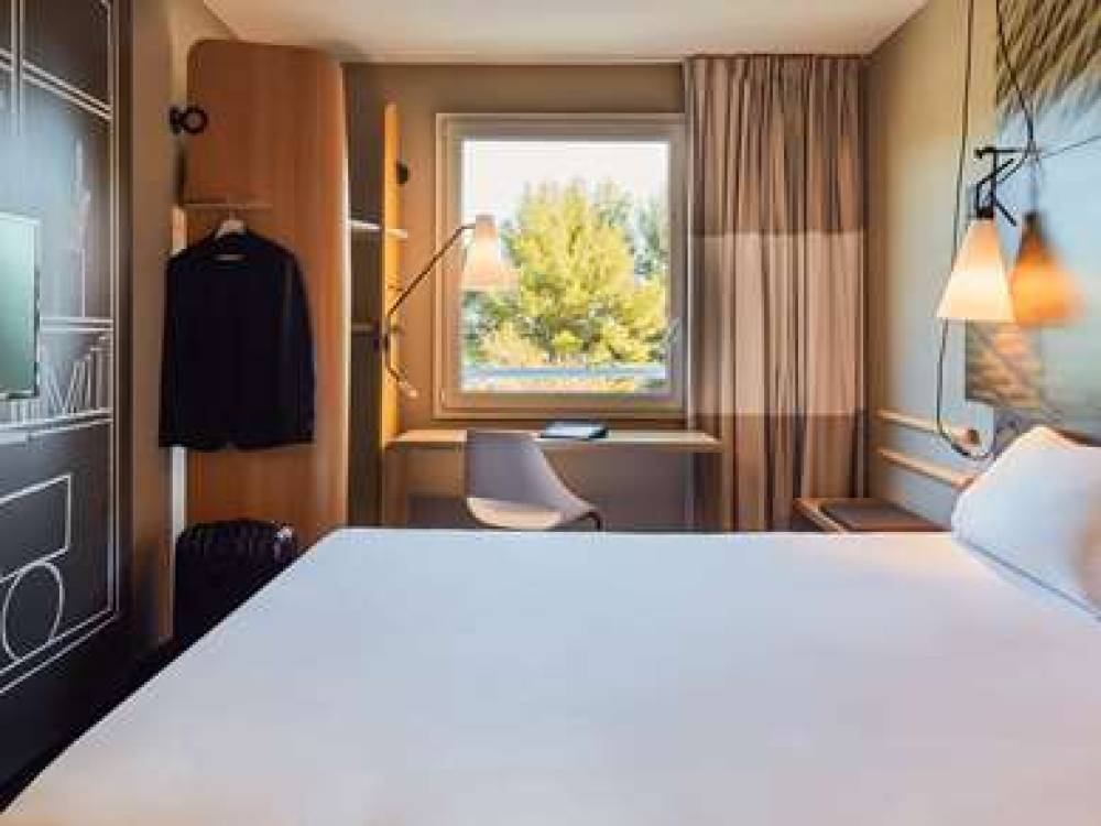 Ibis La Ciotat 5