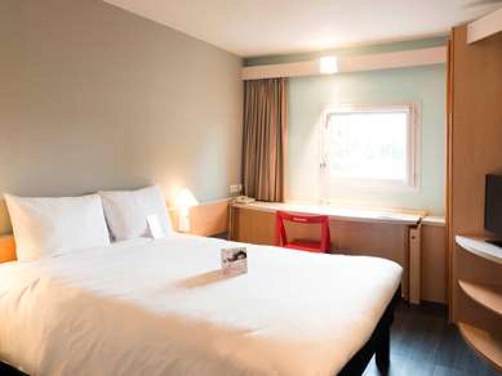 Ibis Laval Le Relais D'Armor 6