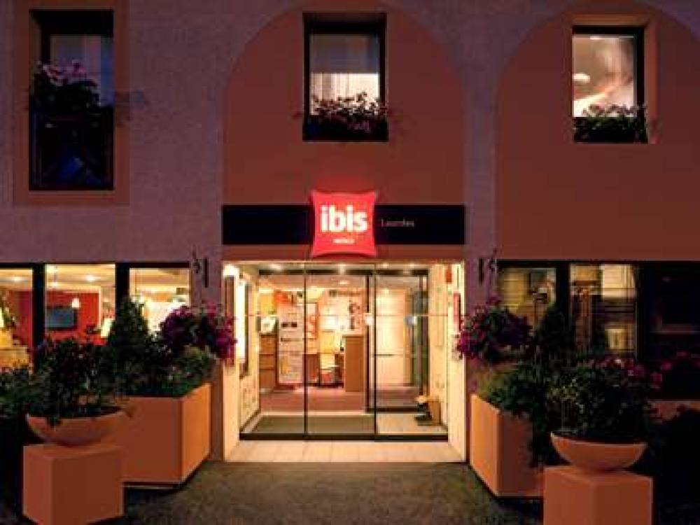 Ibis Lourdes Centre Gare 2