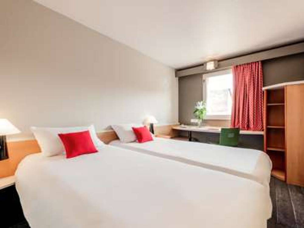 Ibis Lourdes Centre Gare 9