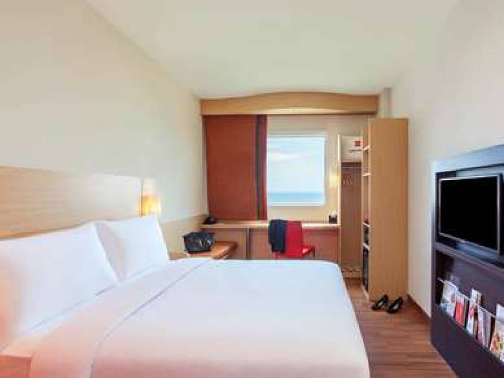 Ibis Manado City Center Boulevard 6