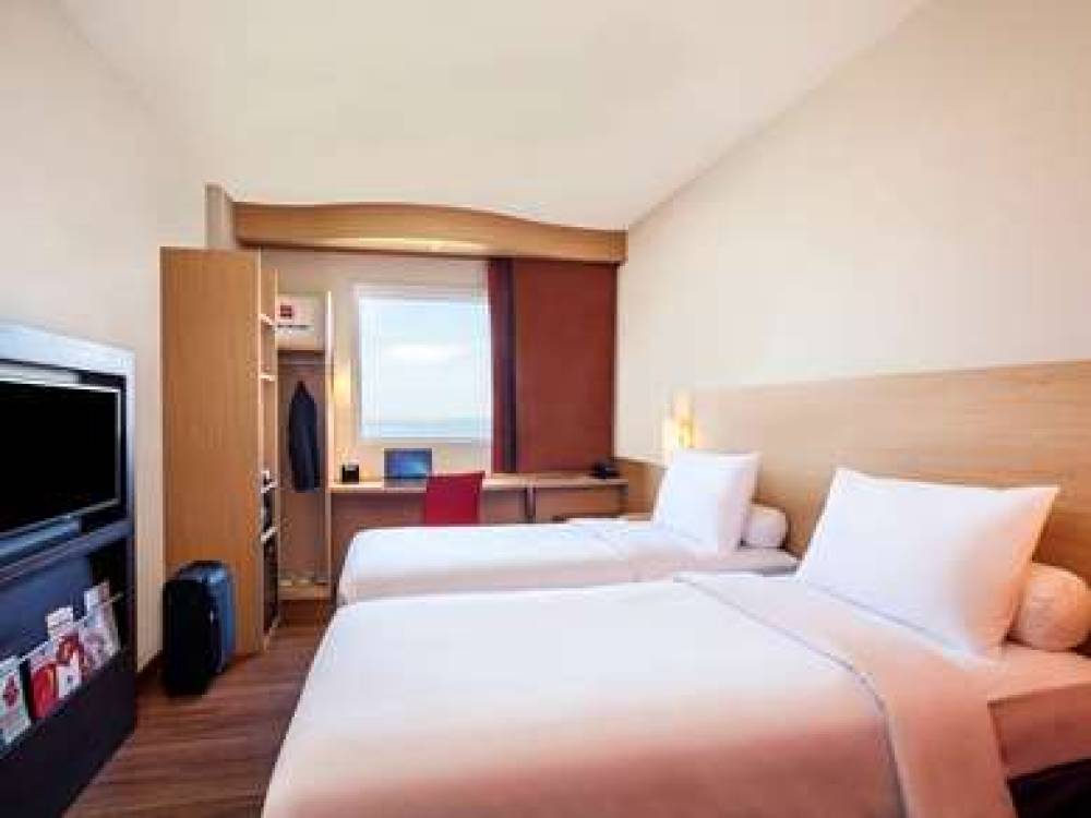 Ibis Manado City Center Boulevard 5