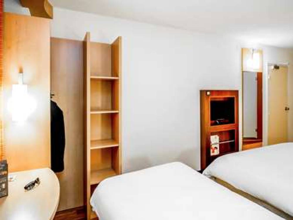 Ibis Montauban 7