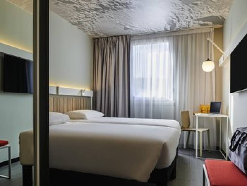 IBIS MONTLHERY PARIS SUD 6