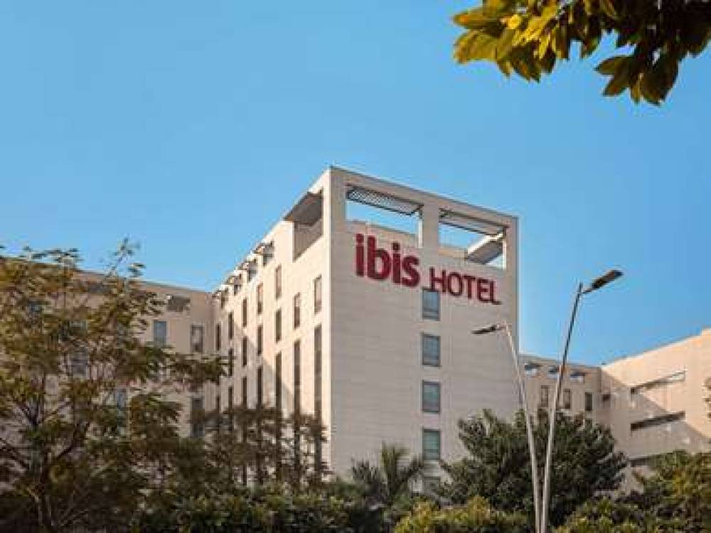 Ibis New Delhi Aerocity 2