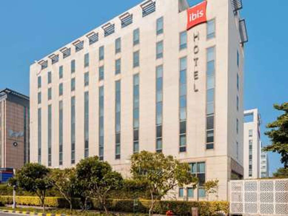 Ibis New Delhi Aerocity 1