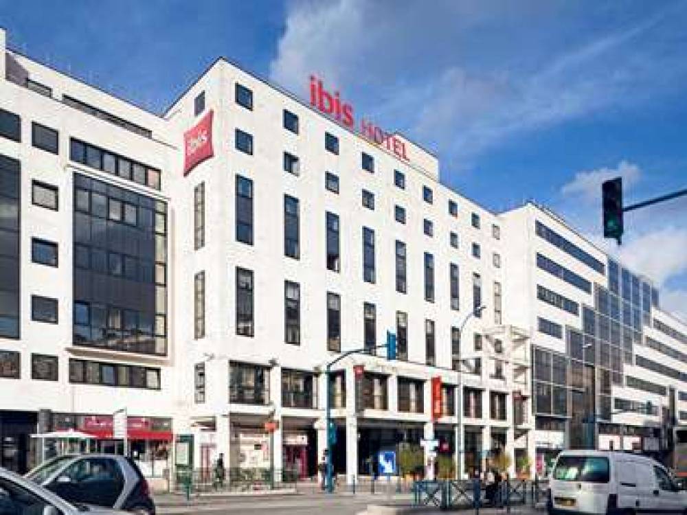 Ibis Paris Pantin Eglise 1