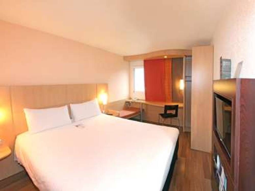 Ibis Poitiers Sud 4