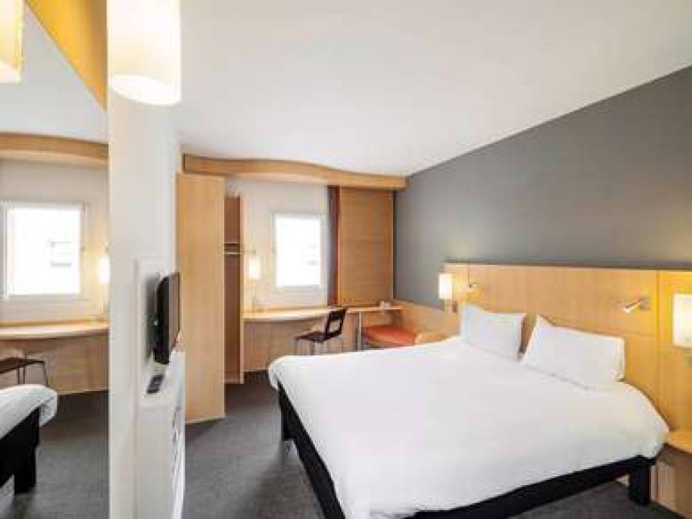 Ibis Praha Old Town 7