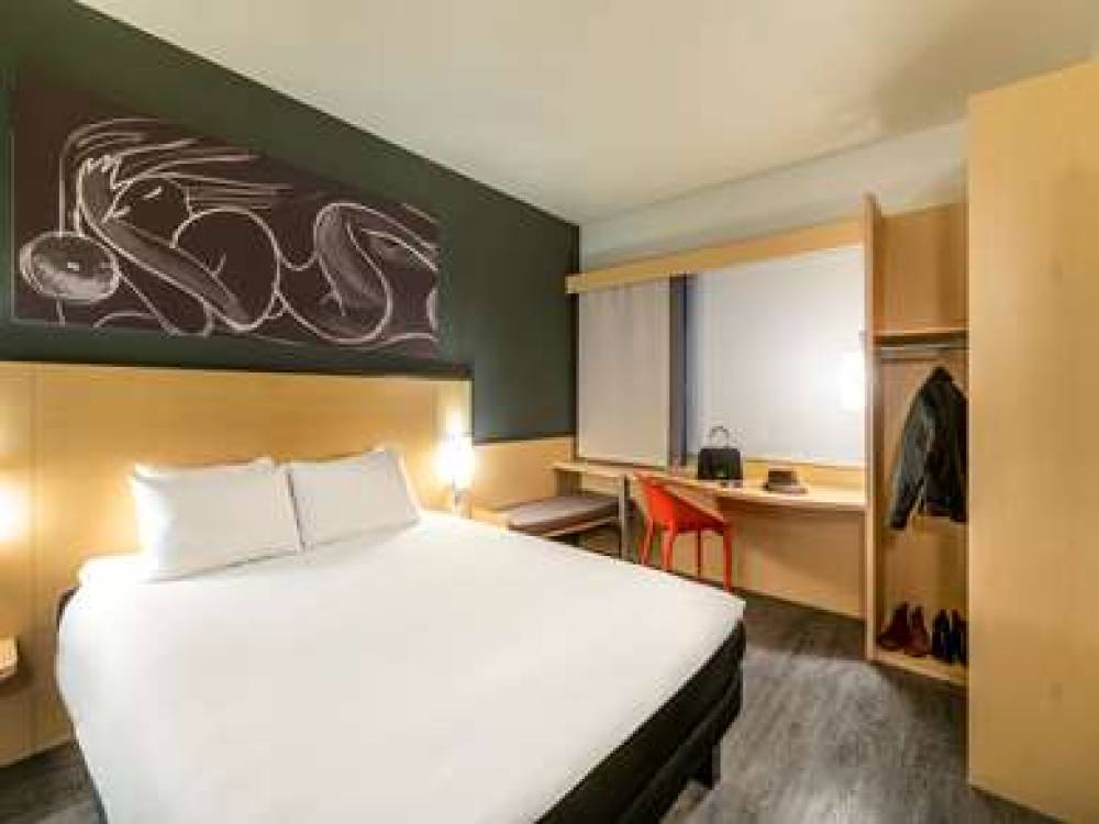 IBIS QUERETARO 4