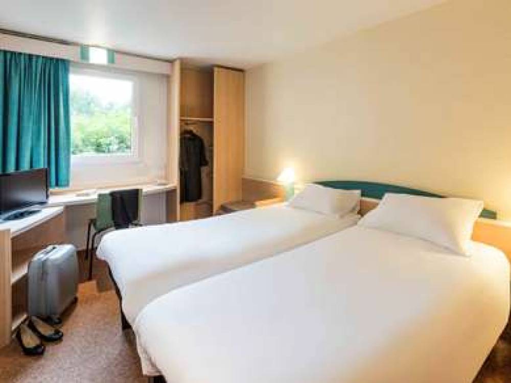 Ibis Rennes Cesson 9