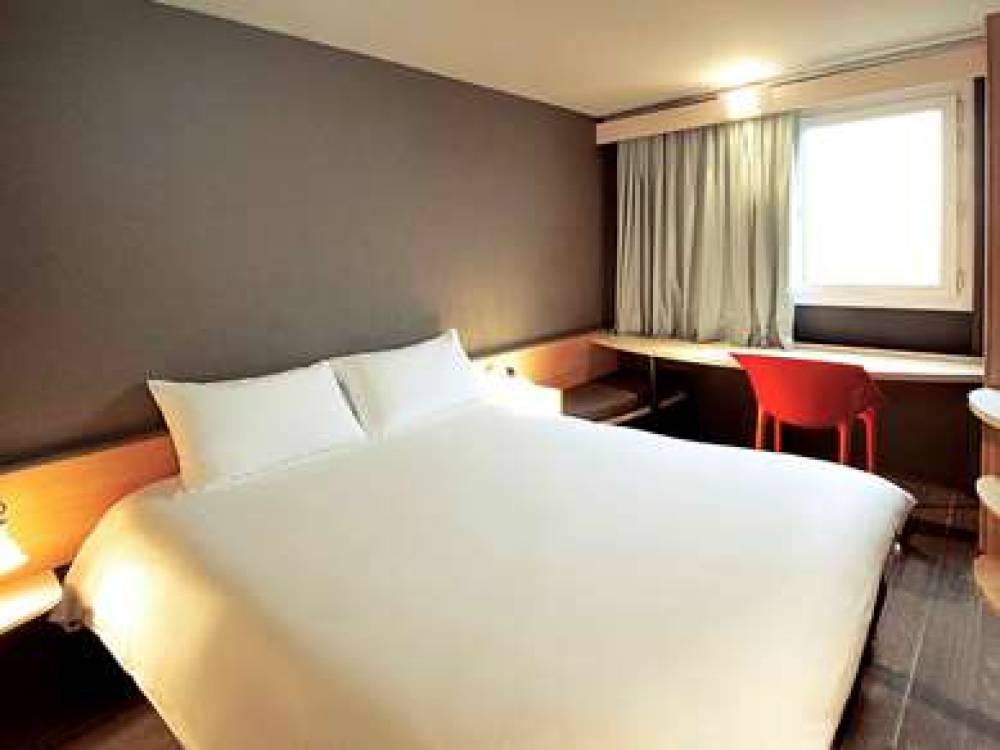 Ibis Rodez Centre 6