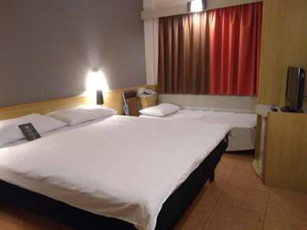 Ibis Santos Gonzaga Praia 10