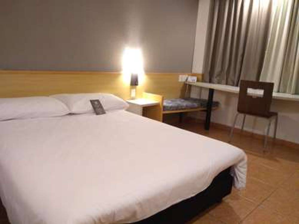 Ibis Santos Gonzaga Praia 6