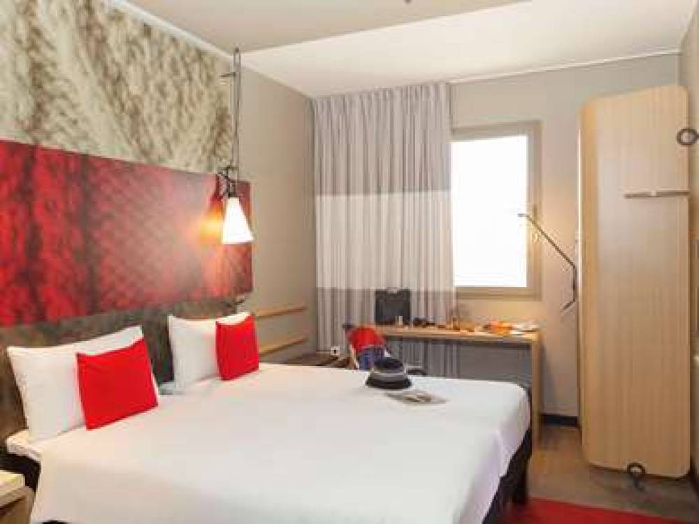 IBIS SFAX 8