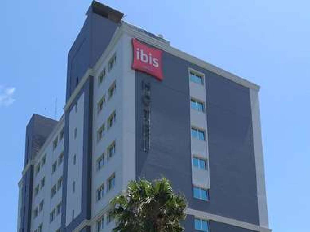 Ibis Sao Jose 3