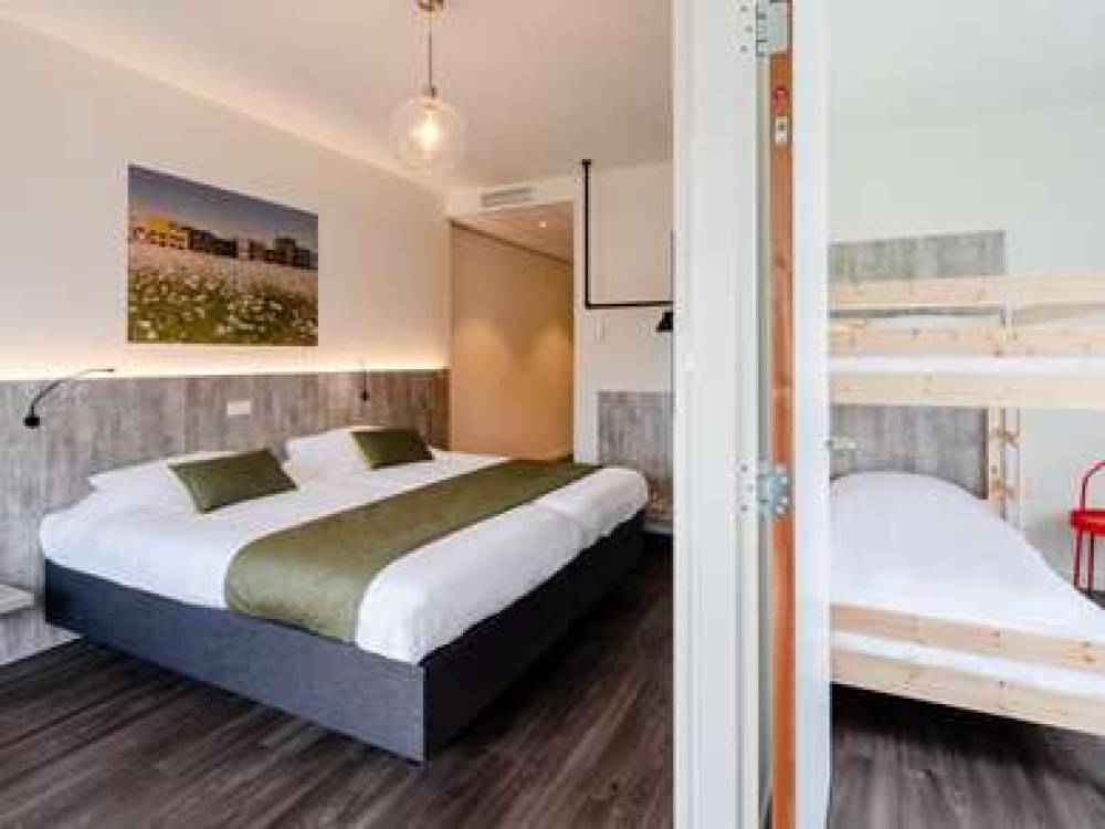 Ibis Styles Almere 4