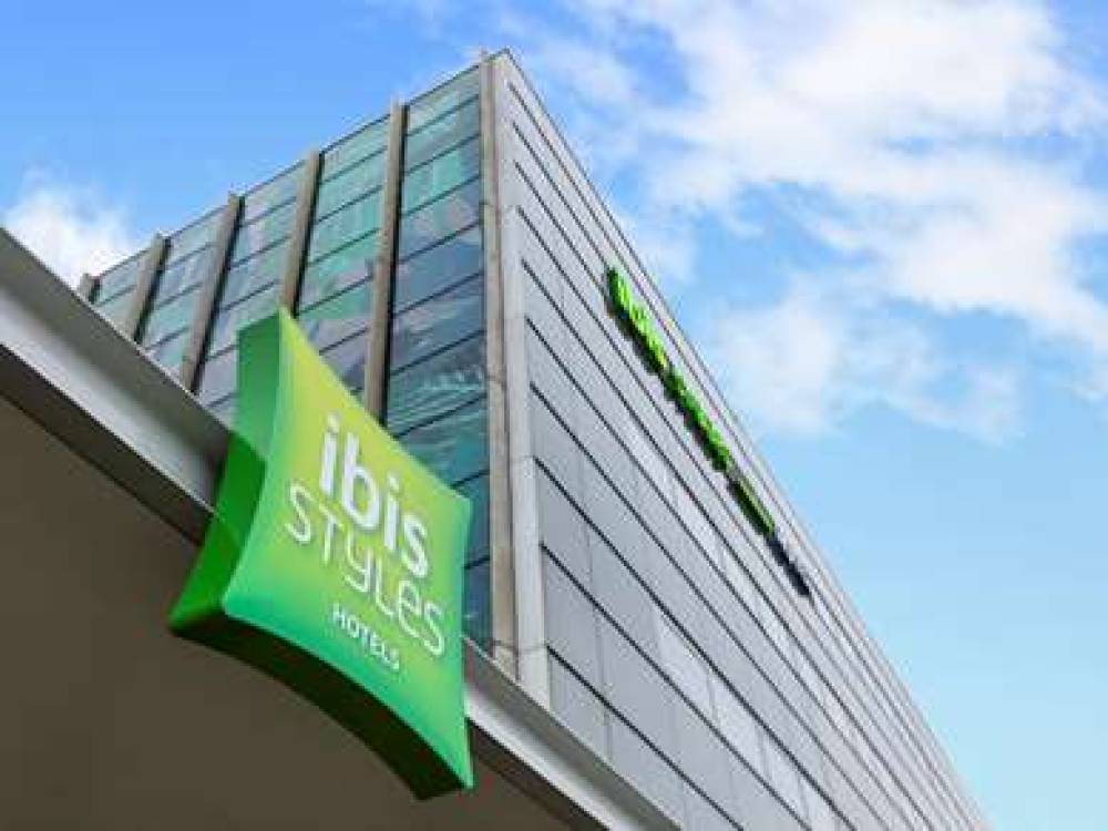 Ibis Styles Amsterdam Airport 2