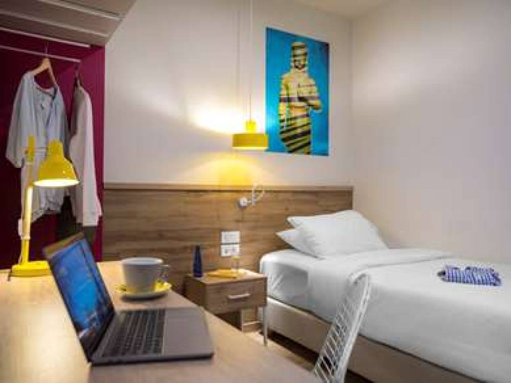 Ibis Styles Athens Routes 7