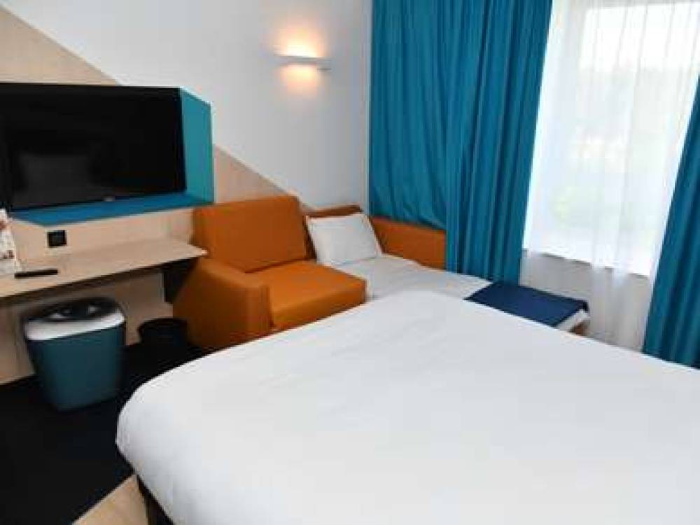 Ibis Styles Avignon Sud 5