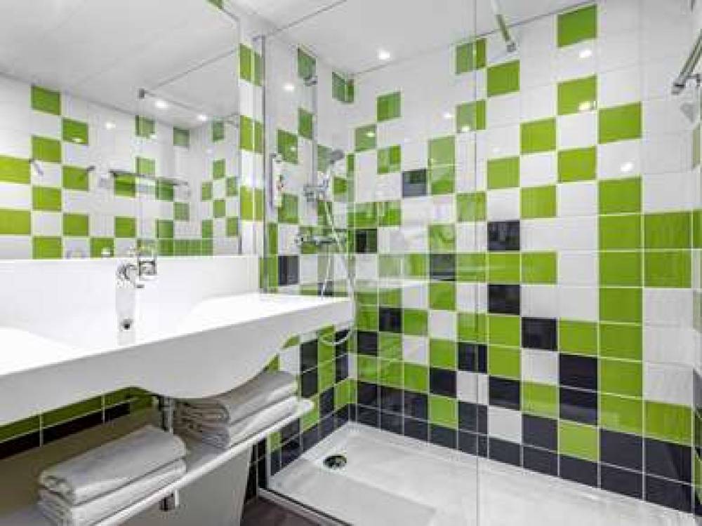 Ibis Styles Avignon Sud 9