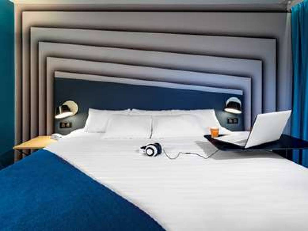 Ibis Styles Avignon Sud 10