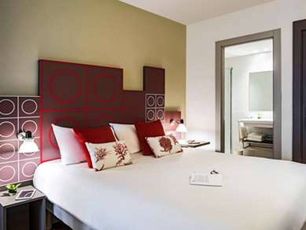 Ibis Styles Barcelona Centre 8