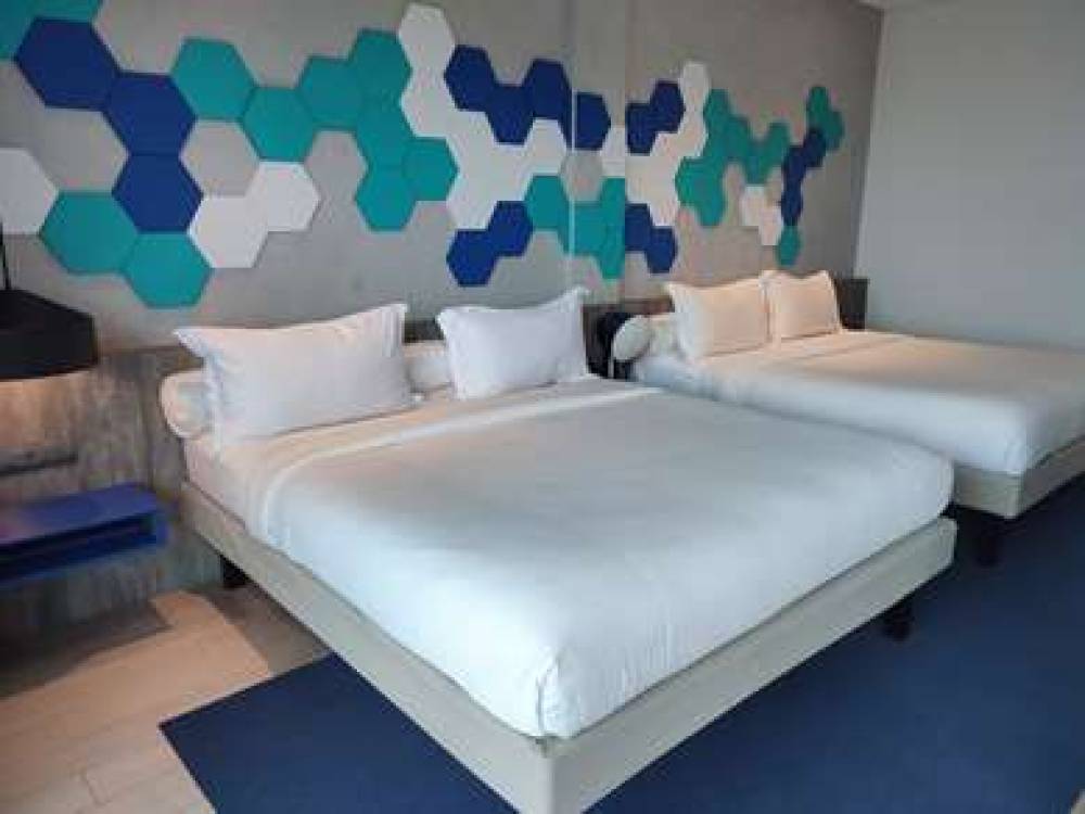 Ibis Styles Batam Nagoya 7