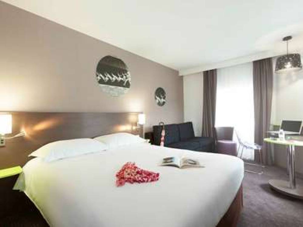 Ibis Styles Beaune Centre 5