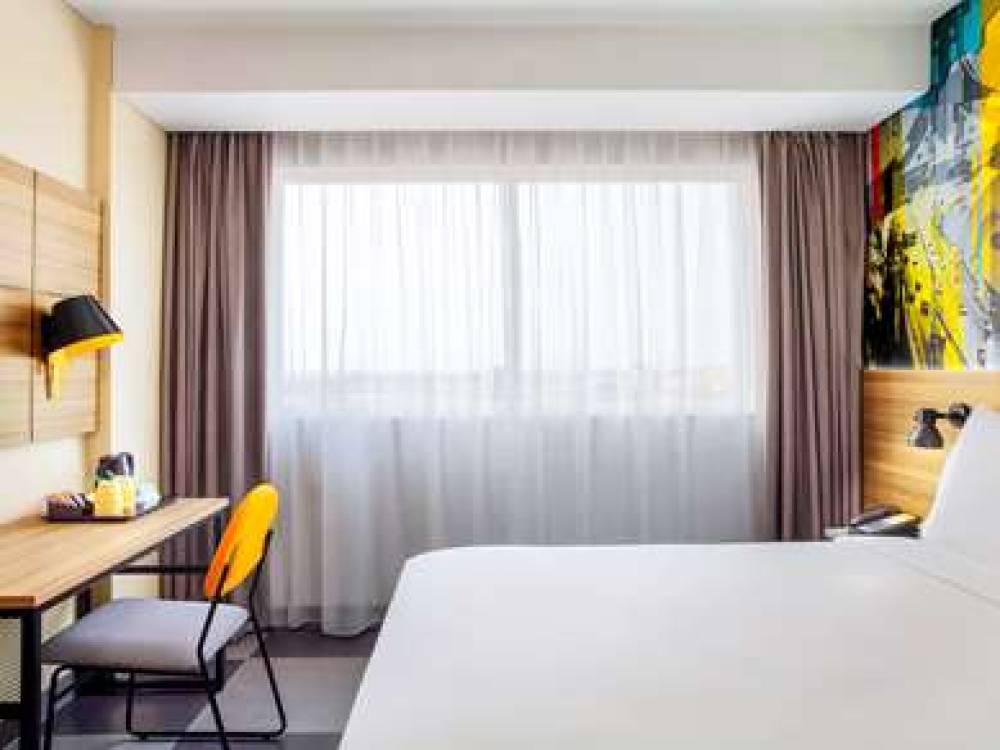 Ibis Styles Bekasi Jatibening 8