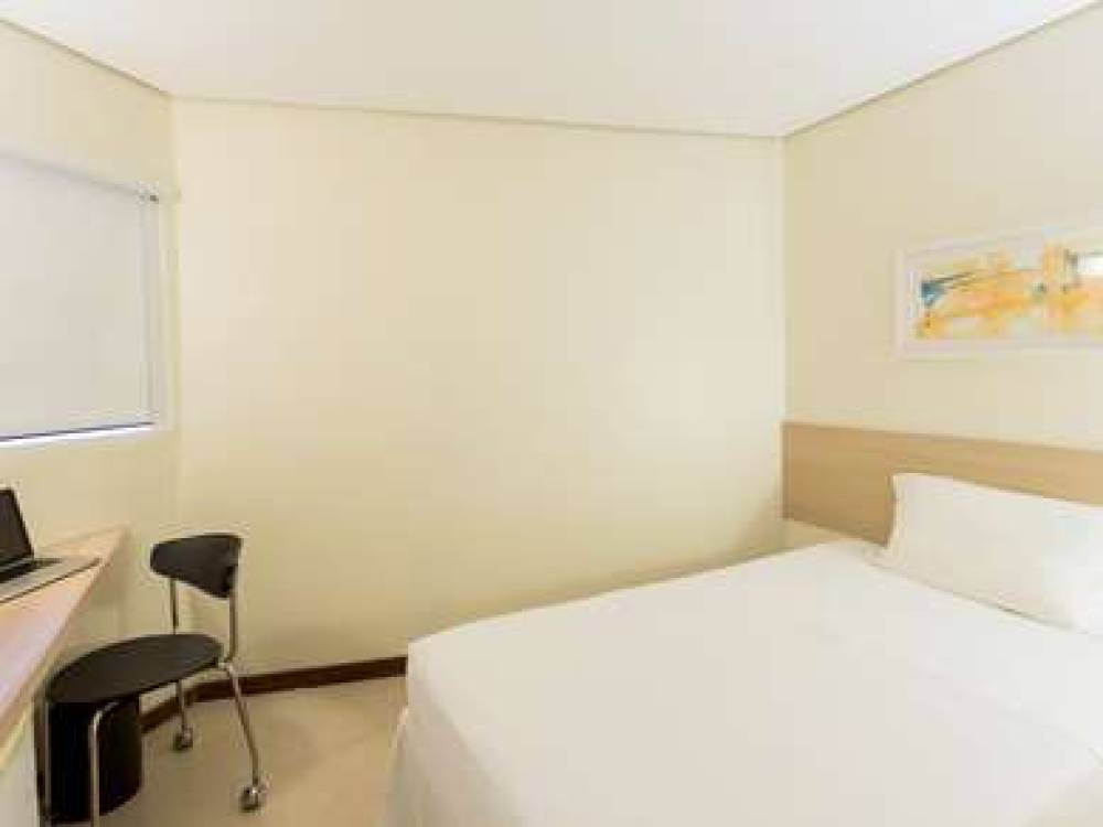 Ibis Styles Belem Nazare 6