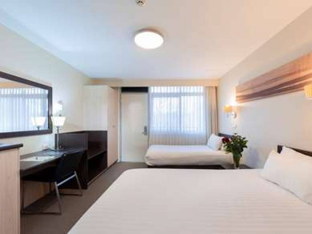 Ibis Styles Canberra Tall Trees 8