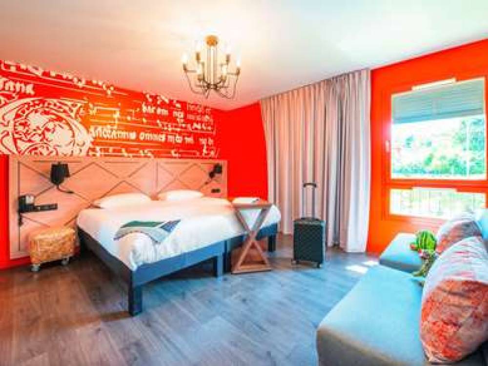 IBIS STYLES CARCASSONNE CITE 6