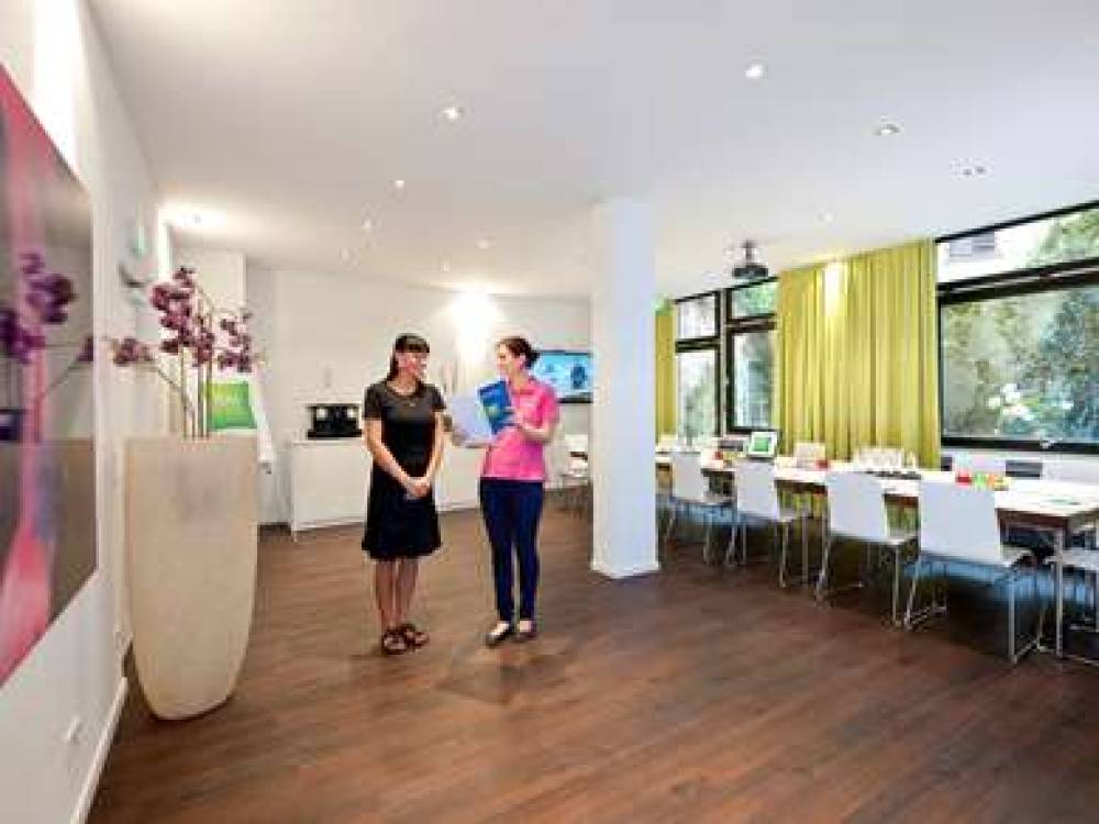 Ibis Styles Frankfurt City 4