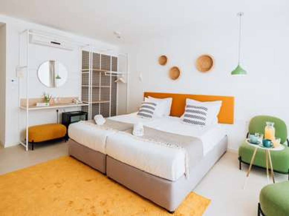 Ibis Styles Golden Sands Roomer Hotel 7