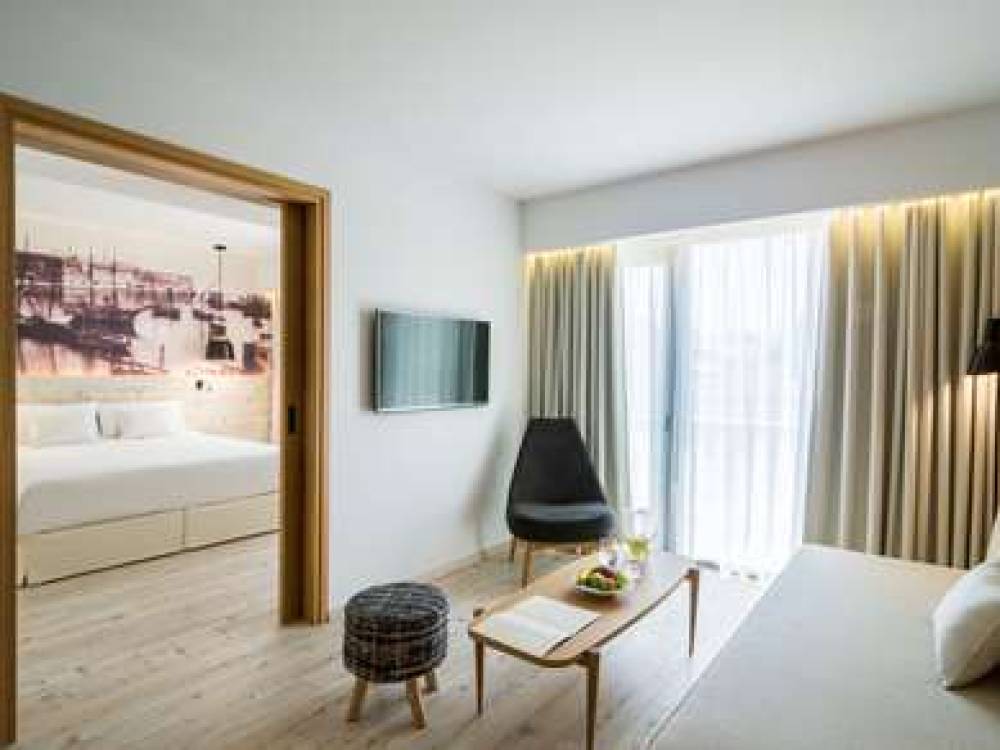 Ibis Styles Heraklion Central 10