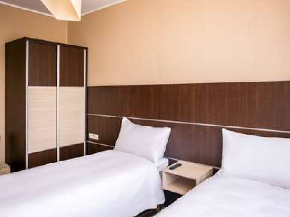 Ibis Styles Kaunas Centre 4