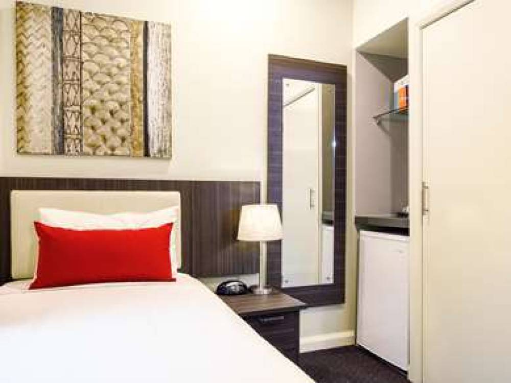 Ibis Styles Kingsgate 10