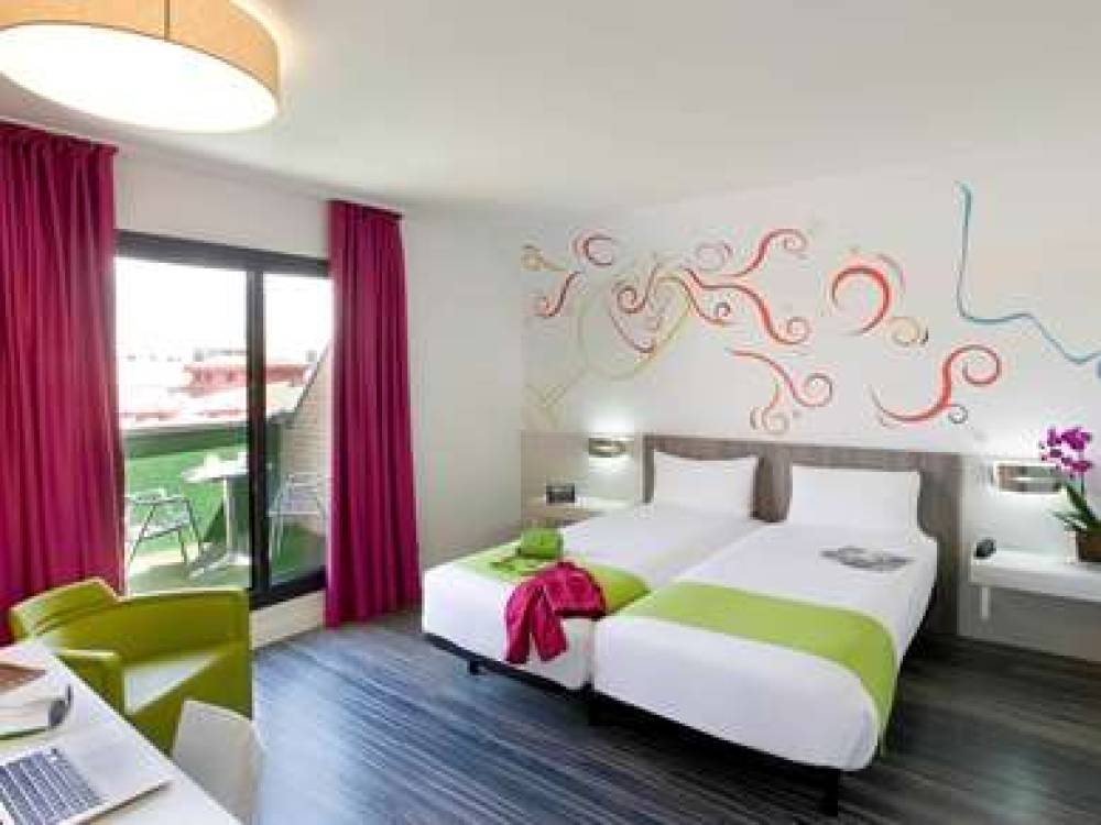 Ibis Styles Madrid Prado 8