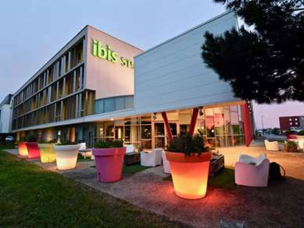 Ibis Styles Nantes Reze Aeroport 8